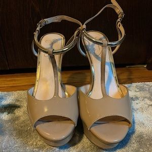 Nude Jessica Simpson Platform Heels